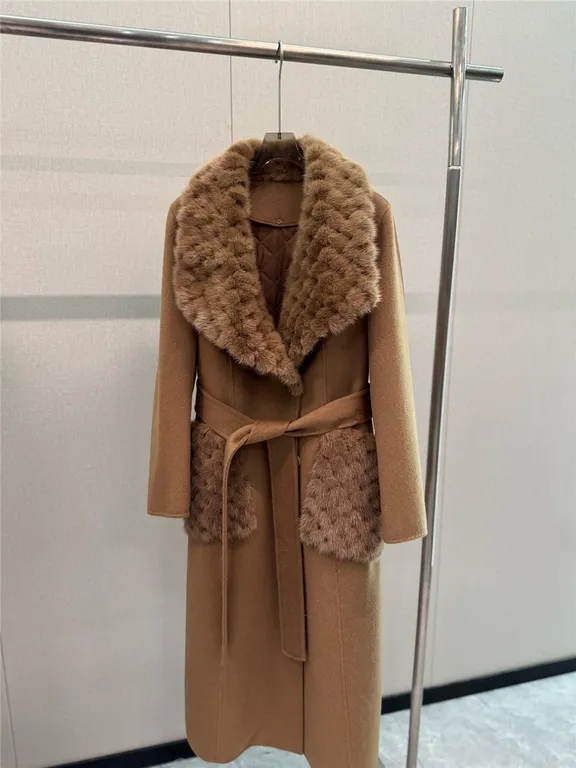 Maxmara mid-length cashmere coat